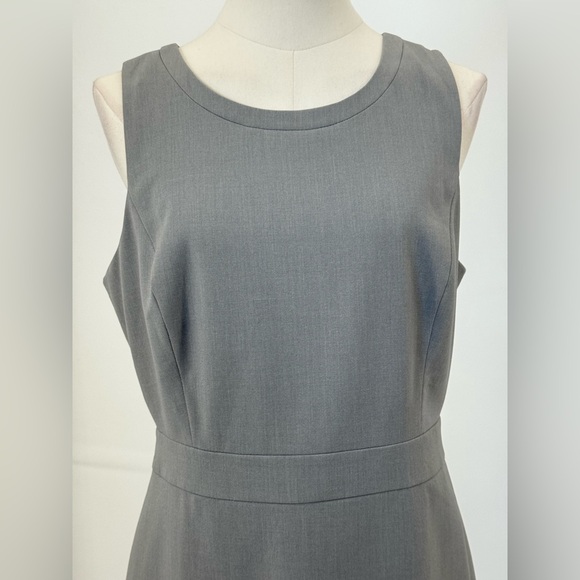 J.Crew Classic Seamed Sheath Sleeveless  Elegant Tailored Work Office Midi Dress - Picture 5 of 12